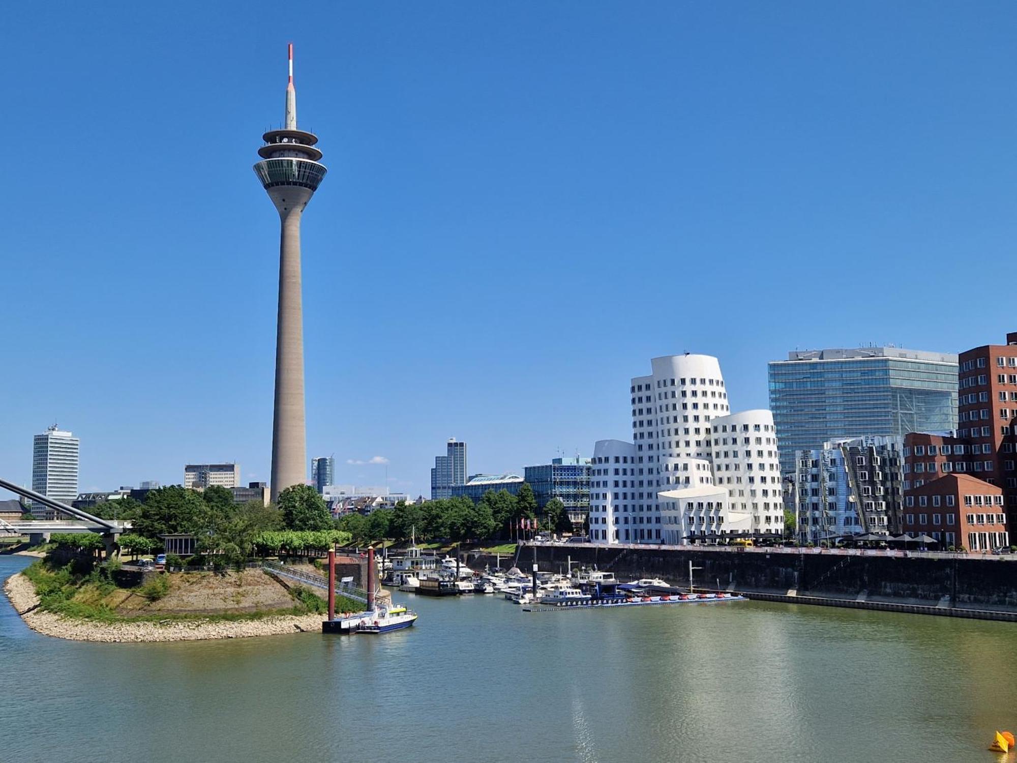Apartment H2 Duesseldorf, Dusseldorf